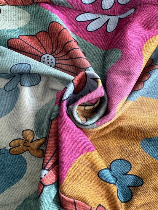 Plus Size Women's Thin Imitation Denim Bell-Bottom Pants with Sunflower and Daisy Flower Print Elastic Belt and Diagonal Flap Pocket Pantss, Comfortable and Fashionable in All Seasons