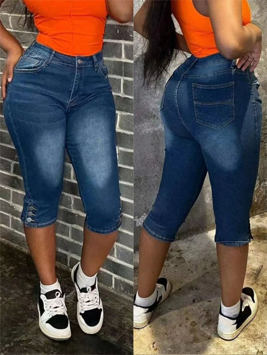 Plus size women's elegant dark blue high waist skinny cropped jeans