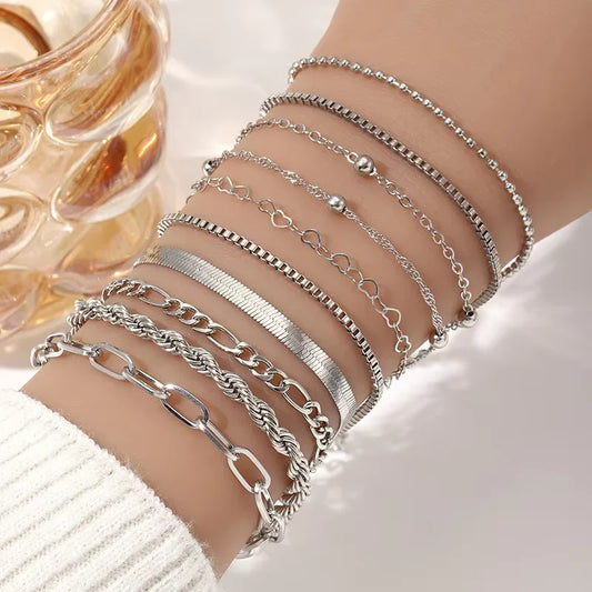 Fashion Flat & Box Chain Bracelet Set – Heart-Shaped Twisted Stackable Bracelets