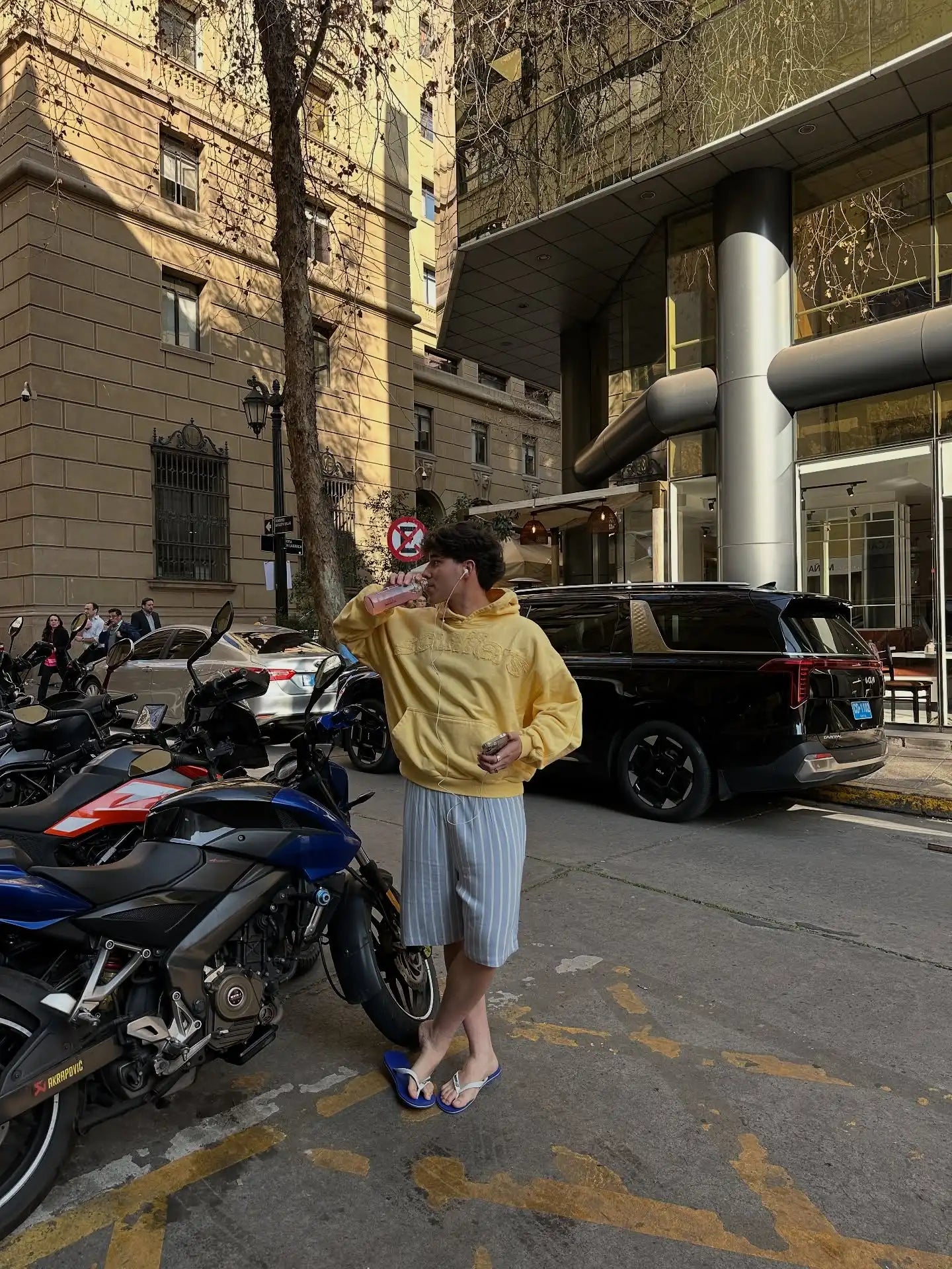 Y2k Yellow Embroidery Loose Sweatshirt Women Korean Harajuku Style Casual Pullover Long Sleeve Crop Top Street Fashion Unise