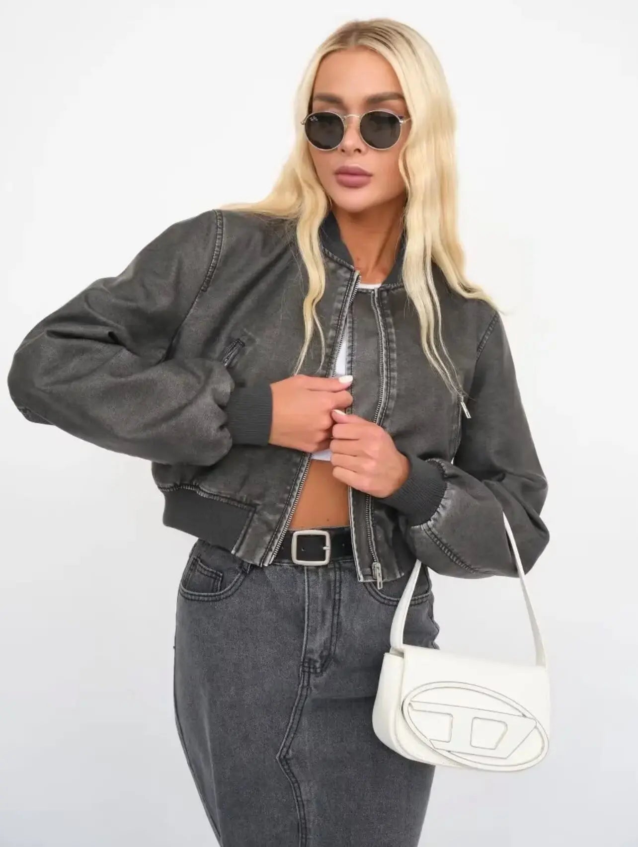 2025 Women's PU Black Zippered Long Sleeve O-Neck Casual Motorcycle Jacket Chic round Neck Tops