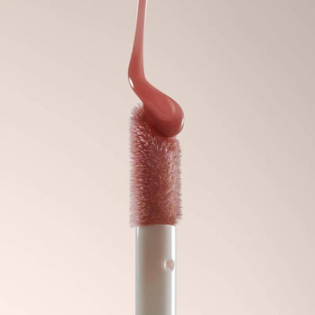 Summer Fridays Dream Lip Oil - Hydrating Tinted Lip Gloss Oil - Non-Sticky Formula with Skincare Benefits for Long-Lasting Softness + Shine - Effortless Beauty Gifts - Bare Sand (0.15 Oz)