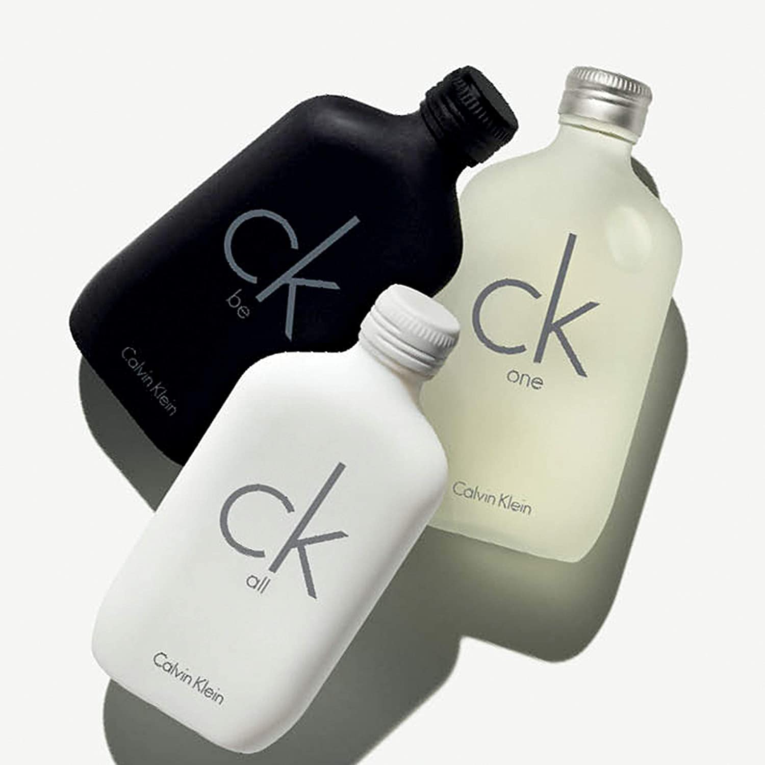 Calvin Klein CK Be Eau de Toilette - Woody Unisex Fragrance – With Notes of Bergamot, Mandarin, Juniper & Lavender