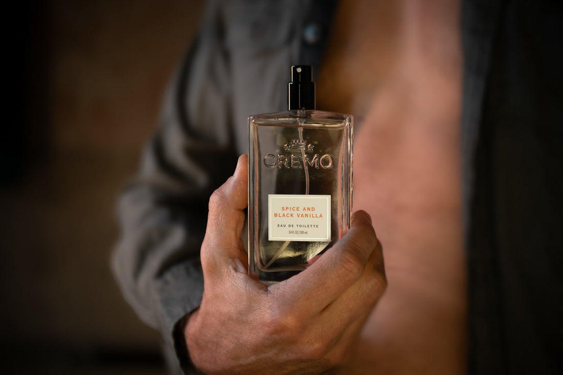 Cremo Cologne Homme - Eau de Cologne en Spray Épices et Vanille Noire pour Homme, Une Explosion d'Épices Vibrantes, de Bois Foncés et de Vanille Noire, Parfums Homme Signature Multi-Couches, 100 ml
