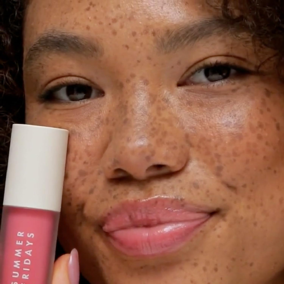 Summer Fridays Dream Lip Oil - Hydrating Tinted Lip Gloss Oil - Non-Sticky Formula with Skincare Benefits for Long-Lasting Softness + Shine - Effortless Beauty Gifts - Bare Sand (0.15 Oz)