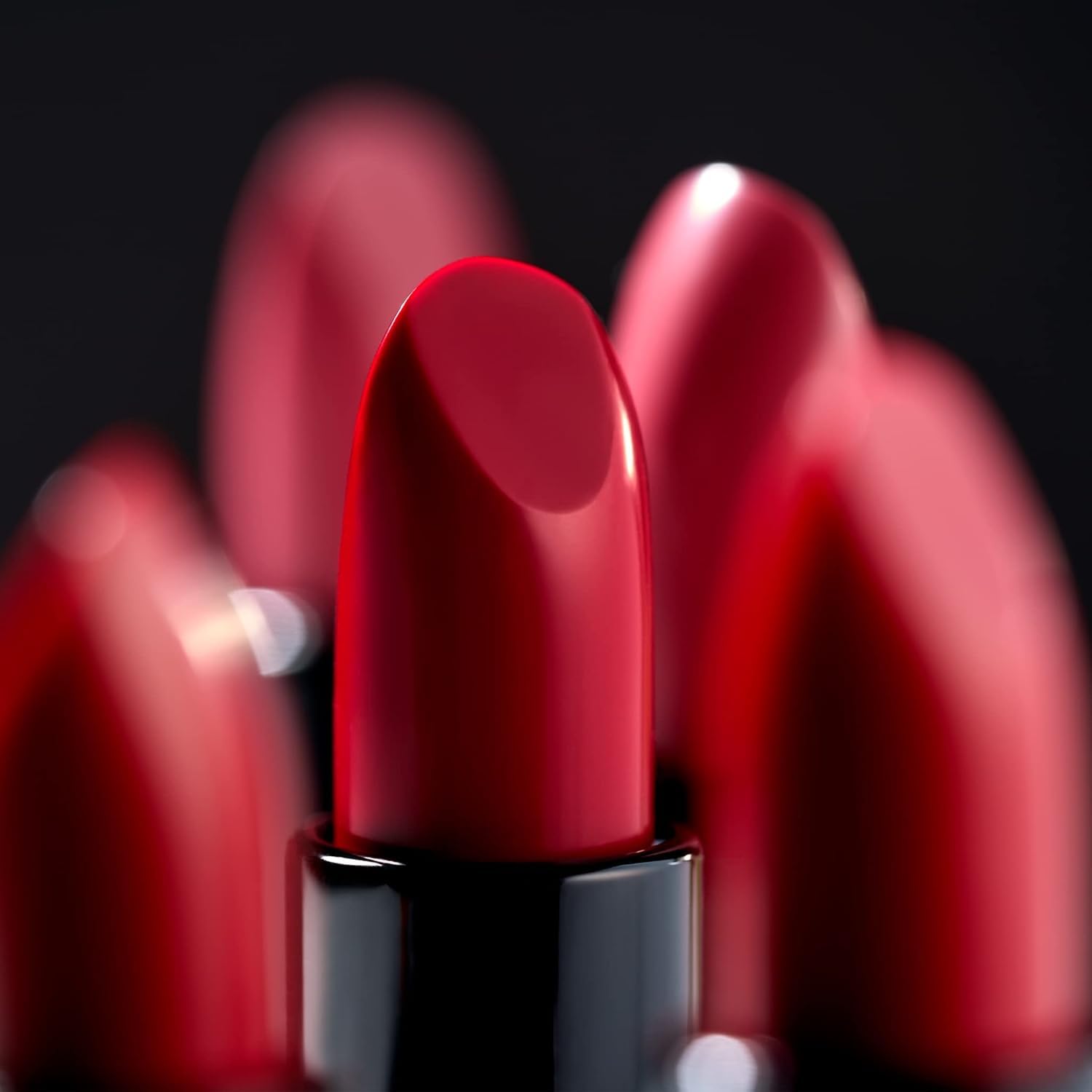 LAURA GELLER NEW YORK Modern Classic Lipstick (Novel Neutral) - Long Lasting Lipstick for Ultra-Rich Colour and a Luxurious, Lightweight Feel - Anti-Feathering Cream Finish Halalzen