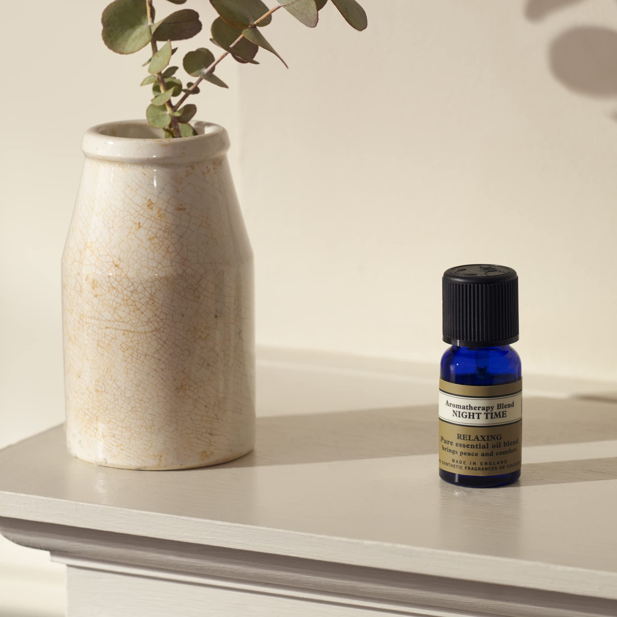 Neal’s Yard Remedies Organic Essential Oil | Relaxing Essential Oil | Certified Organic | 10ml