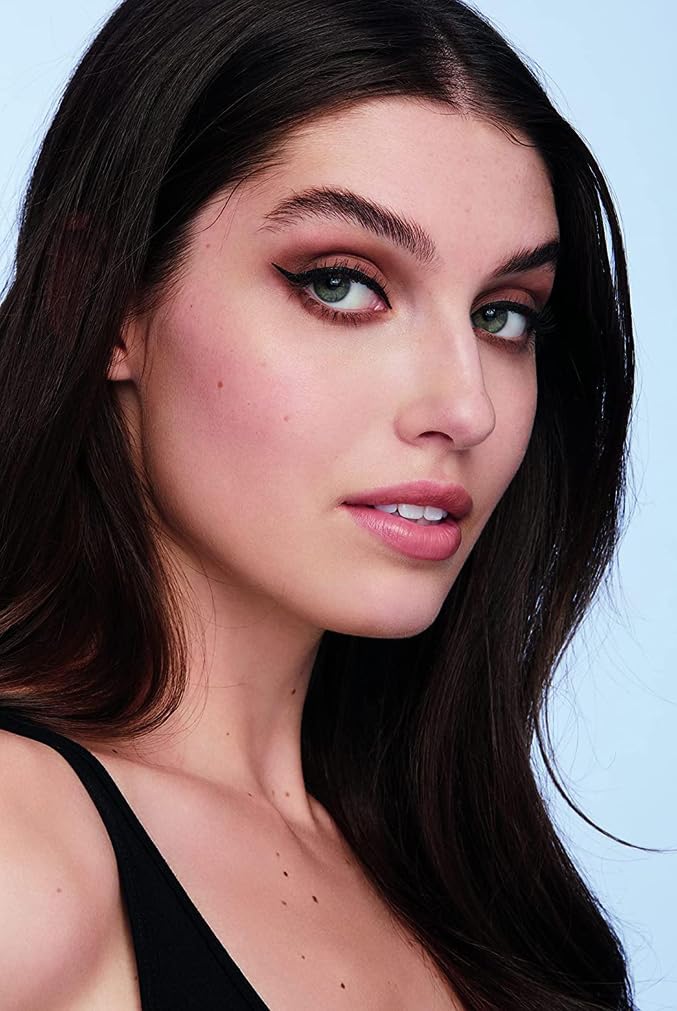 Maybelline Eye Liner, Hyper Precise Black Liquid Eye Liner, Ultra-Thin Defining Felt Tip Liner, Quick Drying Liquid Eyeliner, Ink Technology, Maybelline New York, Safe for Sensitive Eyes, Matte Black Halalzen