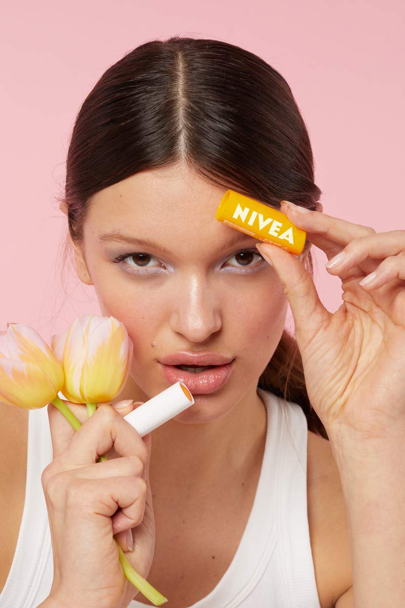 NIVEA Cherry Shine Lip Balm (4.8g), Flavoured Lip Balm with Shea Butter, Natural Oils and Vitamins, Provides 24h Moisture and a Soft Red Shine, Vegan Lip Care Formula Halalzen