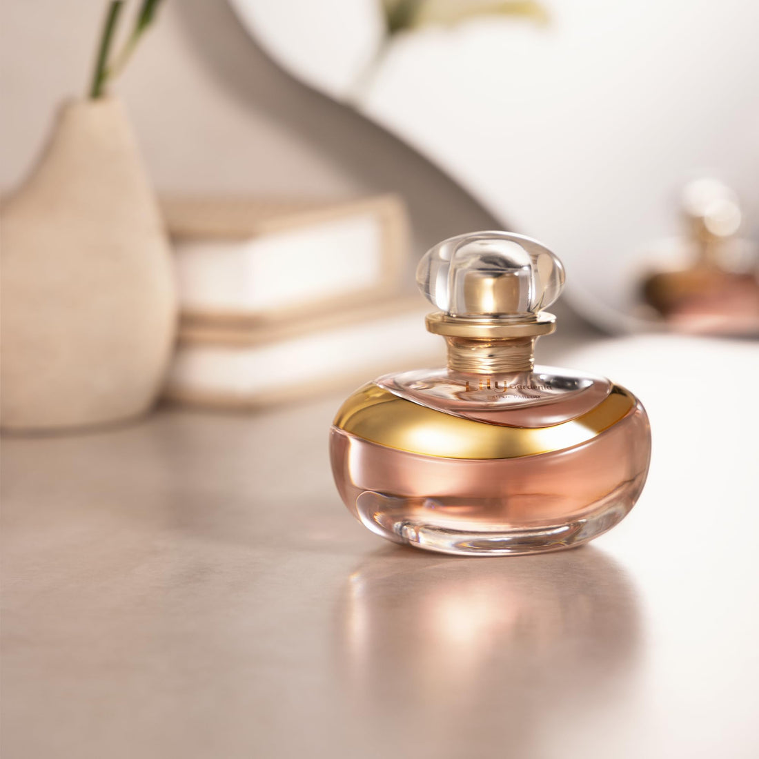O Boticário Lily Eau de Parfum - Long Lasting Perfume for Women - 2.5 oz / 75 ml, Premium Brazilian Floral Fragrance with Lily & Jasmine Notes, Elegant Signature Scent, Women's Perfume Gift