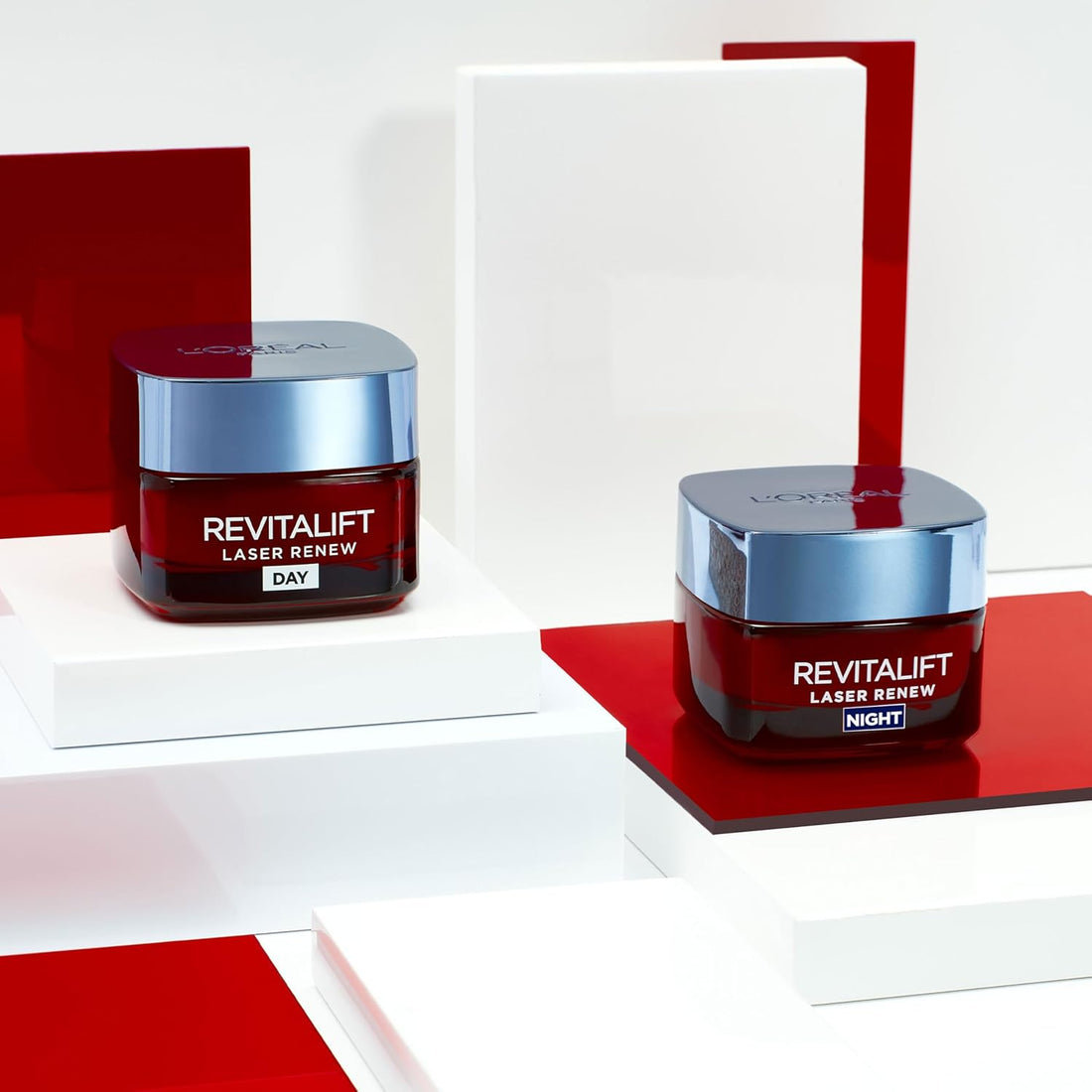 L’Oréal Paris Laser Renew Triple Action Anti-Ageing, Skin Retightening Day Cream, Visibly Reduce Wrinkles & Fine Lines; Moisturises, Firms & Brightens Skin; Retinol, Hyaluronic Acid & Vitamin C, 50ml