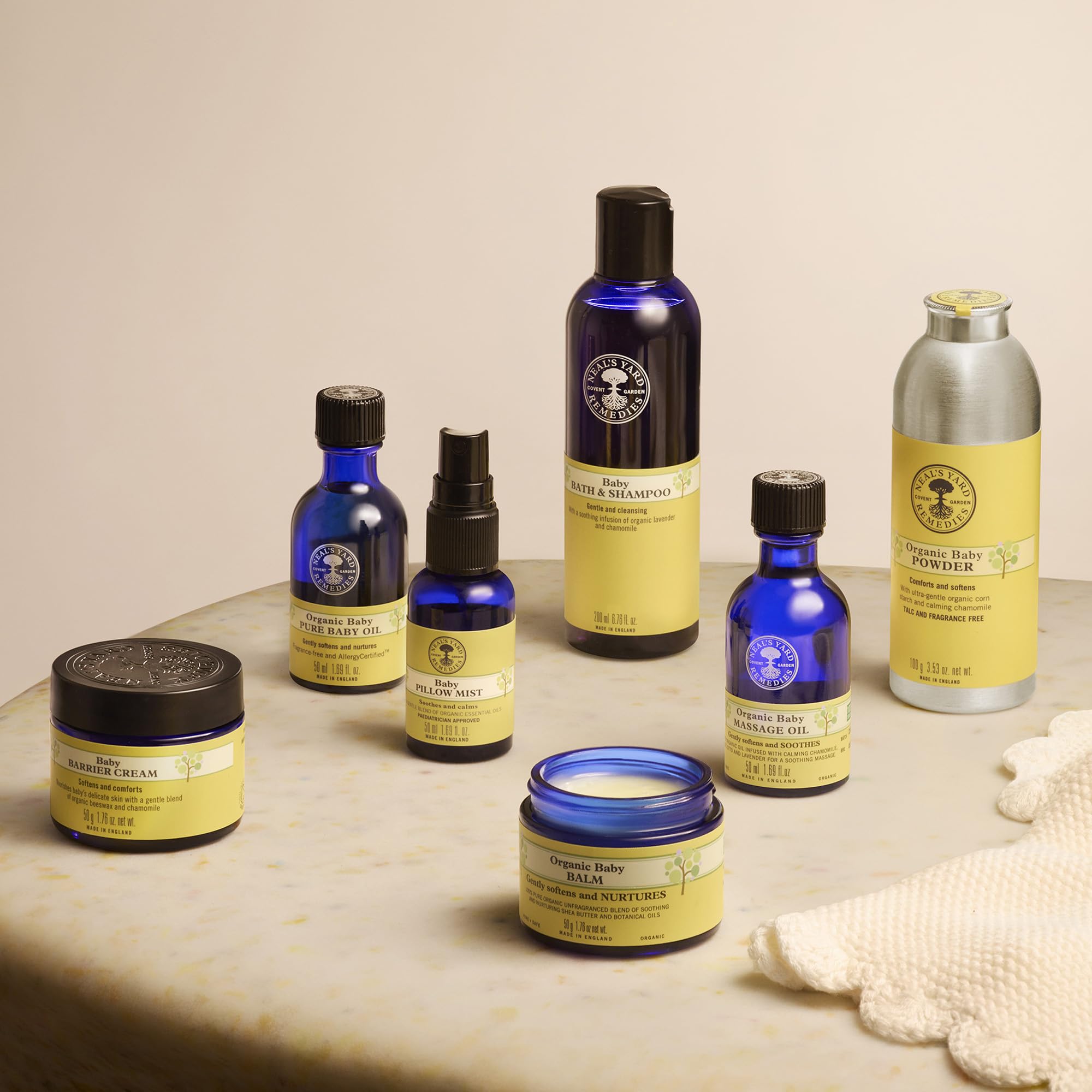 Neal's Yard Remedies Baby Bath & Shampoo, Body Wash Suitable For Newborns, With Lavender & Chamomile, Vegan & Cruelty-Free, 200ml
