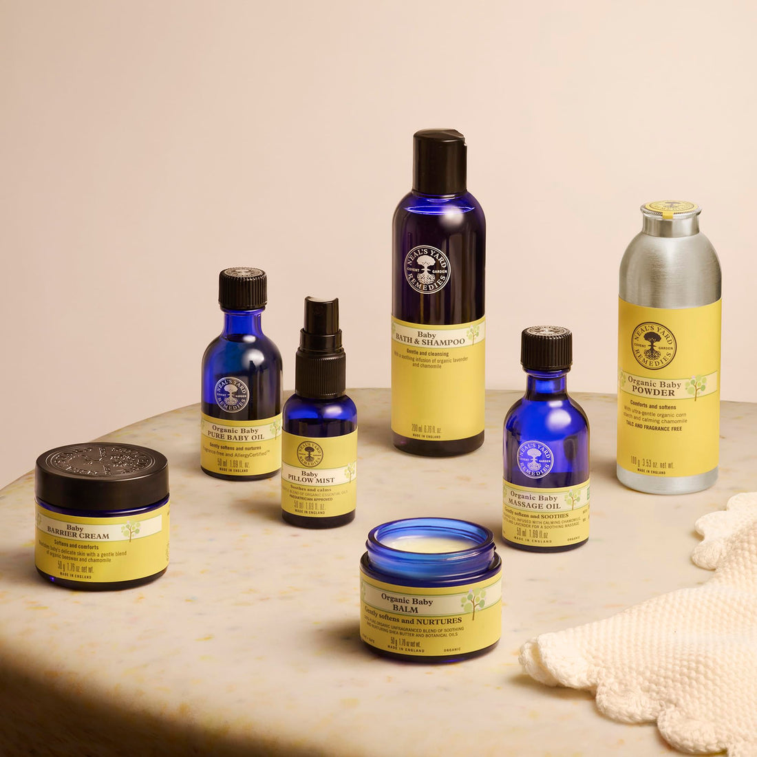 Neal's Yard Remedies Baby Bath & Shampoo, Body Wash Suitable For Newborns, With Lavender & Chamomile, Vegan & Cruelty-Free, 200ml
