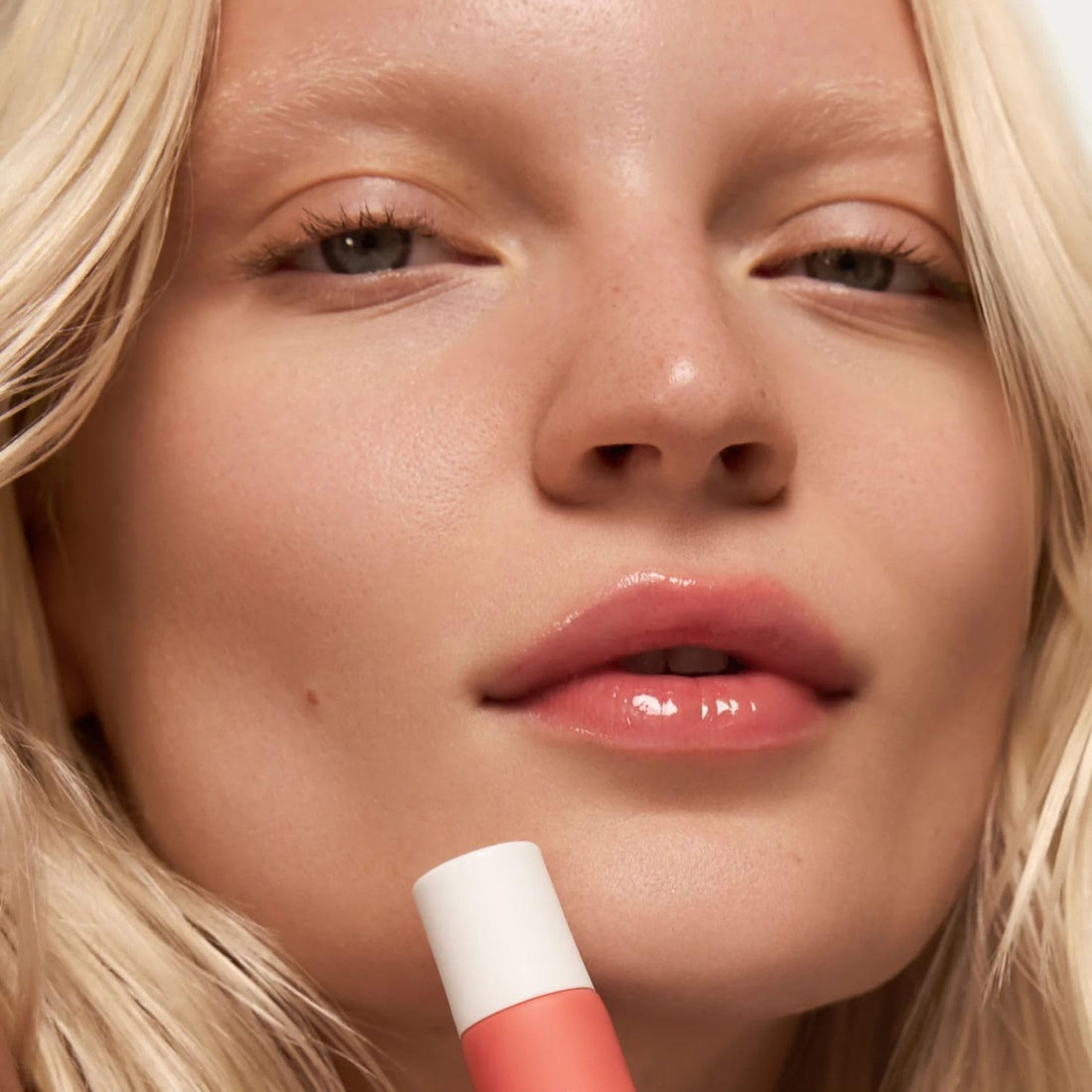 Summer Fridays Tinted Lip Butter Balm - Conditioning Vegan Lip Balm for Instant Moisture, Shine & Hydration - Sheer-Tinted, Soothing Skincare - Pink Sugar (.5 Oz)