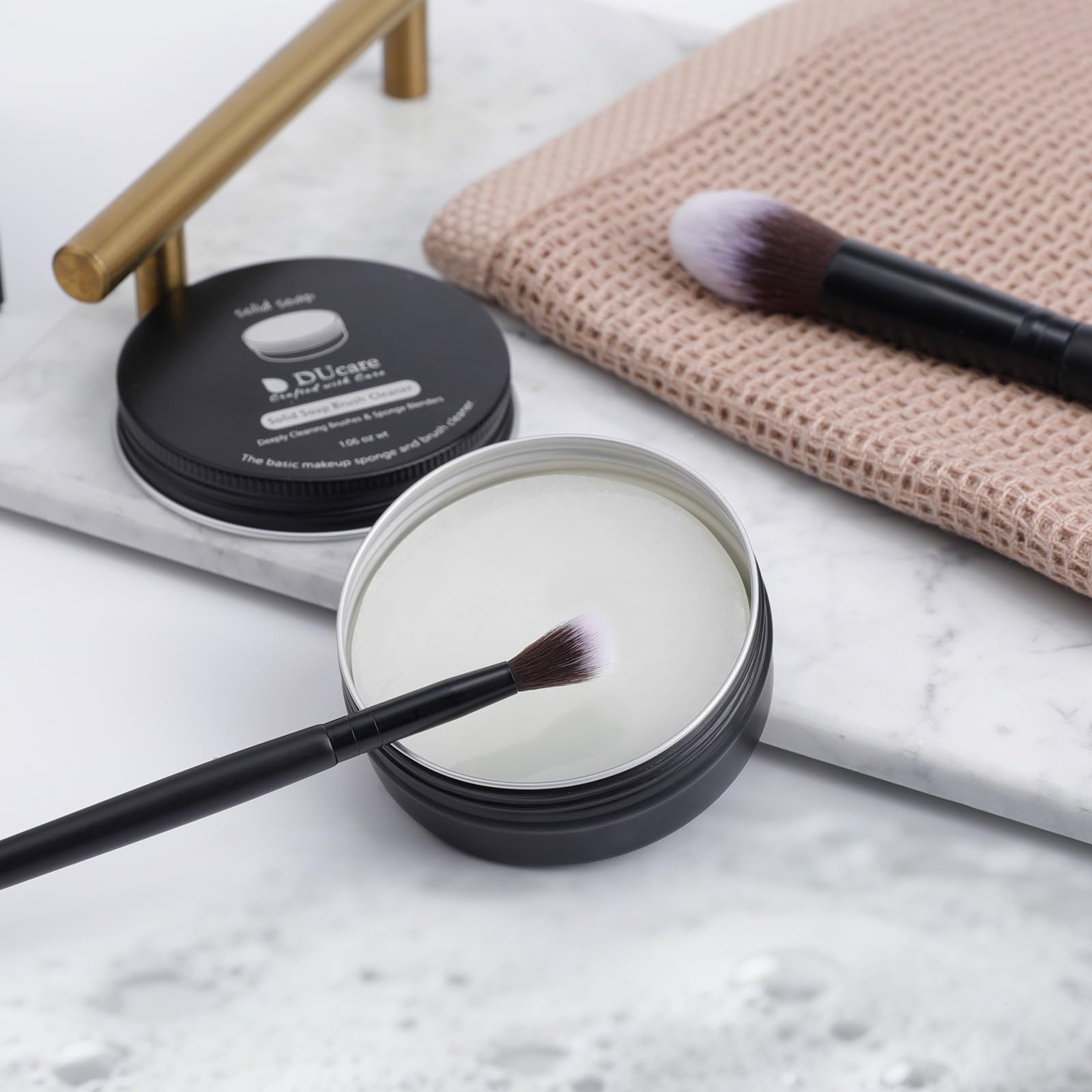 DUcare Makeup Brush Cleaner – Solid Soap Cleanser & Silicone Pad | Clean synthetic & natural bristles. Clean Beauty Blenders. Keep brushes soft. Coconut oil formula. For daily use & travel. Halalzen