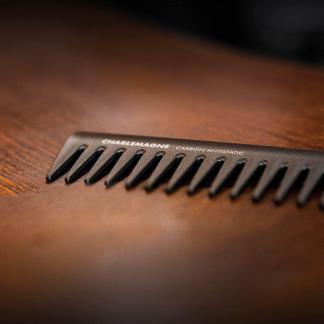Charlemagne Carbon Fibre Hair Comb - Fine Tooth Mens Comb, 1 Pack - Carbon Cutting & Styling Tool for Men - Antistatic Grooming for Hair & Beard - Curl Detangling Tool for Mens Thick & Fine Locks Halalzen