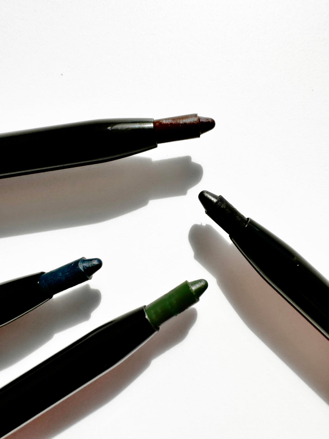 Sandstone Scandinavia Waterproof Eyeliner Pencil - Long-Lasting Gel Eye Liner for Sensitive Eyes - Hypoallergenic & Smudge-Proof - Fragrance-Free, Vegan & Allergy Tested (Black) Halalzen