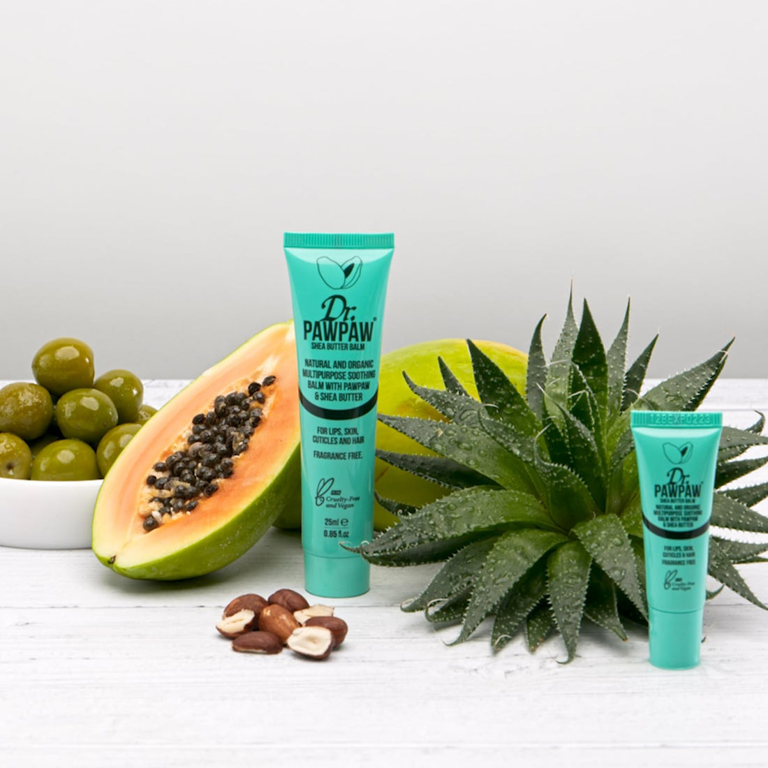Dr.PAWPAW Overnight Lip Mask 10ml, Natural Hydrating Lip Treatment with Pawpaw Aloe Vera Olive Oil and Peptides, Vegan Balm to Smooth and Plump Lips Overnight Halalzen