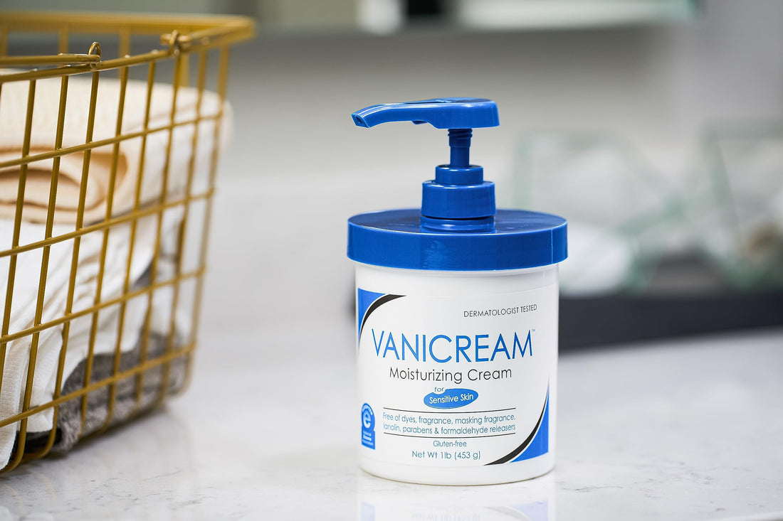 Vanicream Moisturizing Skin Cream with Pump Dispenser - 16 fl oz (1 lb) - Moisturizer Formulated Without Common Irritants for Those with Sensitive Skin Halalzen