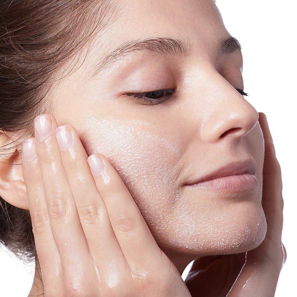 CeraVe Hydrating Cleanser for Normal to Dry Skin 236 ml with Hyaluronic Acid and 3 Essential Ceramides