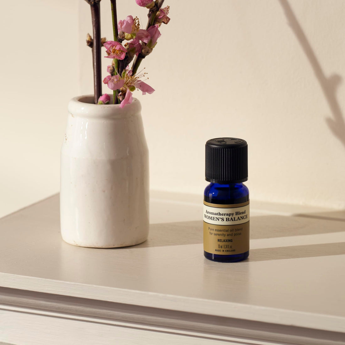 Neal’s Yard Remedies Organic Essential Oil | Relaxing Essential Oil | Certified Organic | 10ml