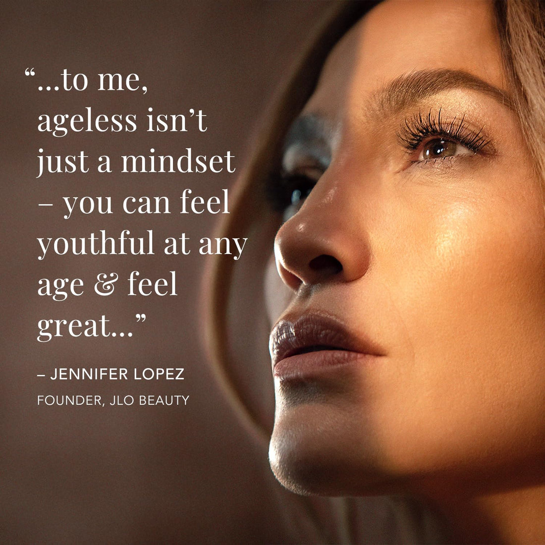 JLO BEAUTY That Glow Mist Hydrating Face Spray – Niacinamide, Hyaluronic Acid & Ceramide Complex – Refreshing Vitamin Mist for Instant Glow & Dewy Skin, 4 oz