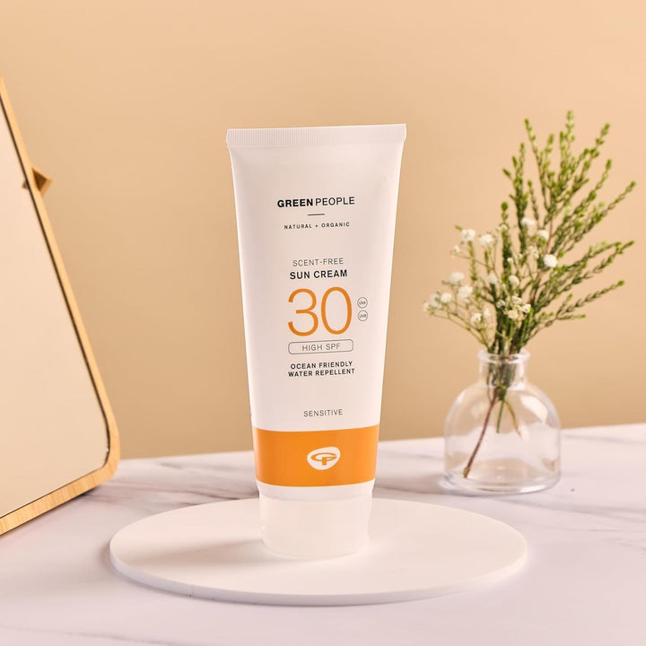 Green People Scent Free Sun Cream SPF30 - Natural Sunscreen for Face & Body - Suitable for Sensitive Skin - Non Comedogenic, Reef Safe, 200ml Halalzen