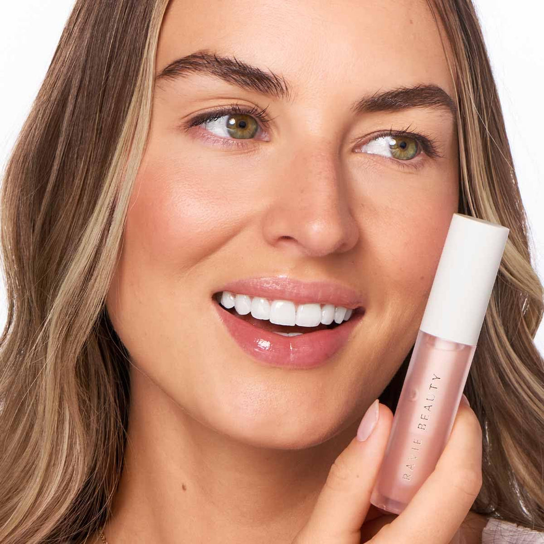 Ravie Beauty Lip Renewal Treatment Oil – Deeply Hydrating, Non-Sticky, and Restorative Lip Serum – Repairs Dry, Chapped Lips – Balm, Gloss & Mask Hybrid – Non-Sticky, Long-Lasting Shine Halalzen