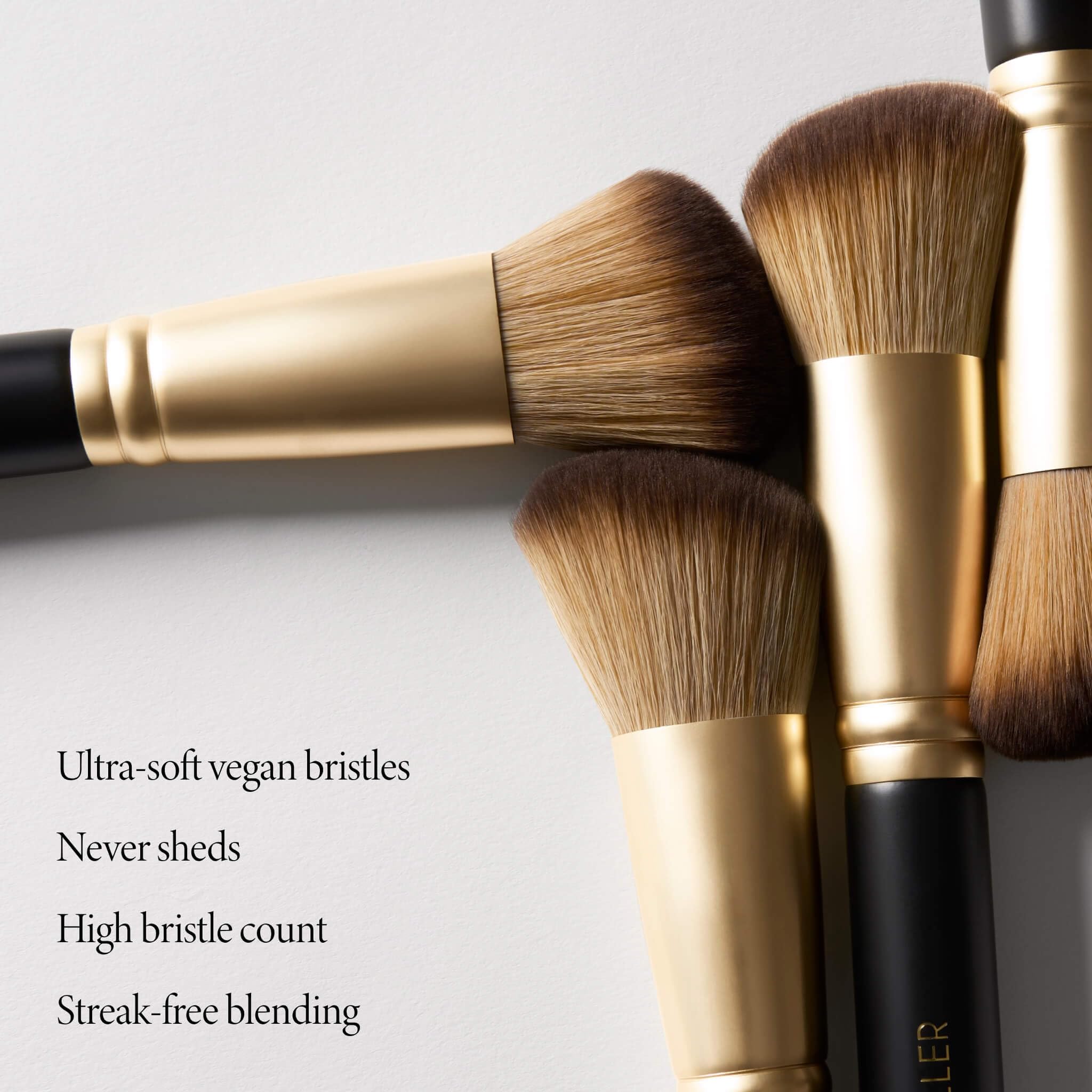 LAURA GELLER NEW YORK Retractable Black Kabuki Brush for Liquid, Cream and Powder Face Makeup With Aluminum Handle Halalzen