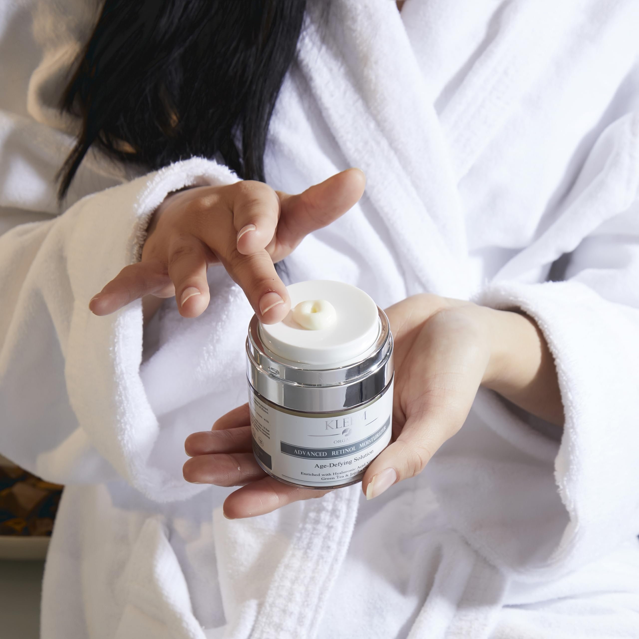 Kleem Retinol Night Cream – Anti Wrinkle Face Cream with Hyaluronic Acid & Panthenol – Anti Aging Cream for Fine Lines, Dark Spots & Uneven Skin Tone – Gentle Formula, 50ml