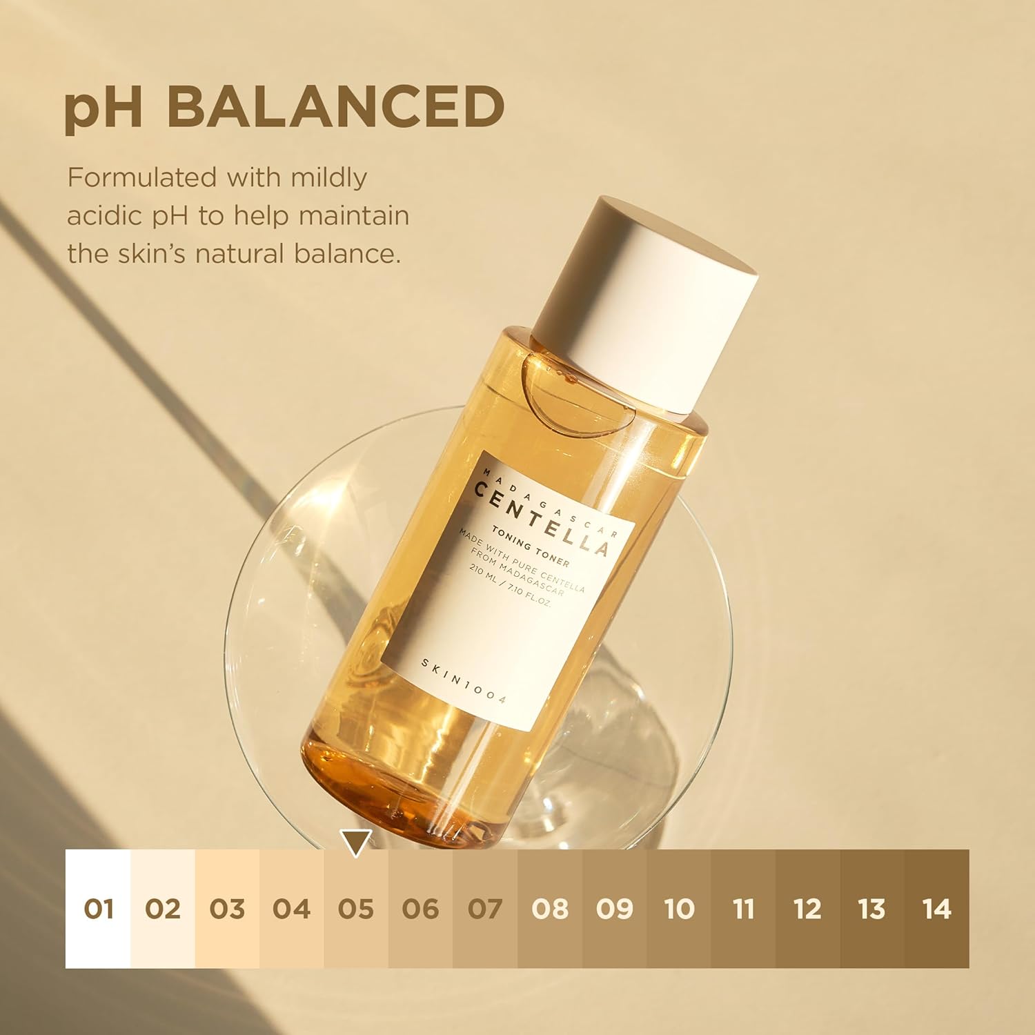 SKIN1004 Centella Toning Toner 210 ml, Tonique visage coréen avec Centella Asiatica de Madagascar et acide hyaluronique pour hydrater, apaiser et hydrater, Exfoliant PHA, Soin de la peau coréen