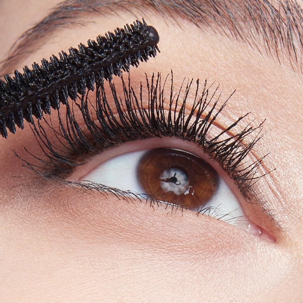 Maybelline New York Lash Sensational Sky High Mascara, Volumising & Lengthening Mascara, Washable Flake-Free Formula Infused with Bamboo Extract & Fibres, 7 ml, Shade: Brown Halalzen