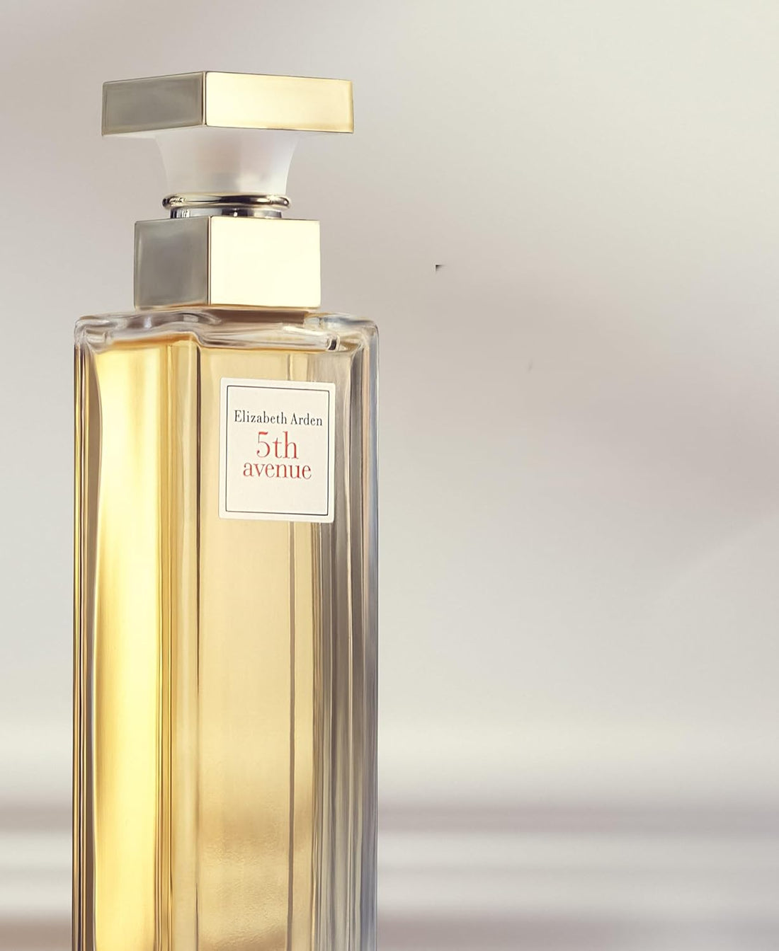 Elizabeth Arden 5th Avenue Eau de Parfum Spray, 125ml, Fresh Floral Fragrance, Luxury Perfume for Women Halalzen