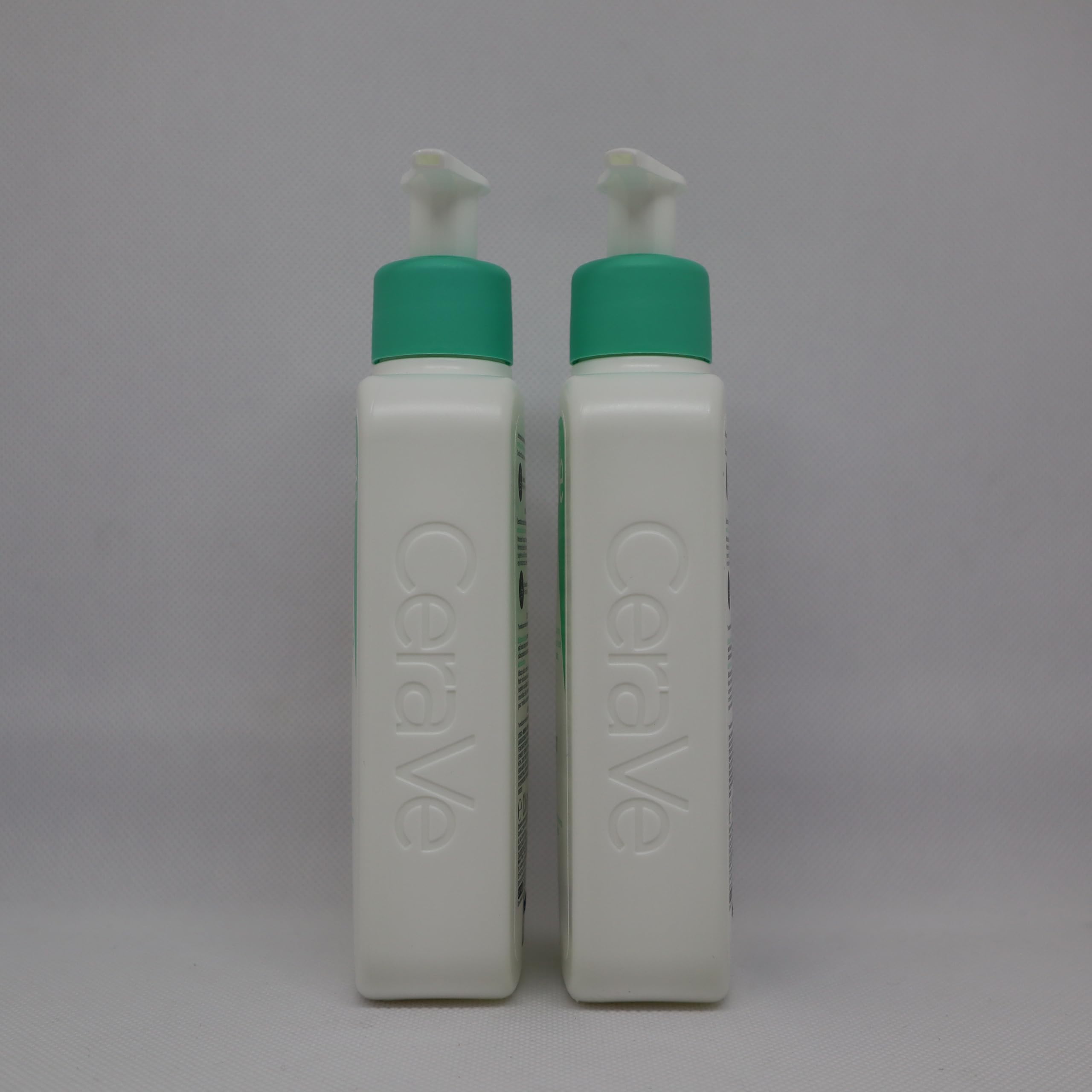 CeraVe Foaming Cleanser for Normal to Oily Skin with Niacinamide and 3 Essential Ceramides