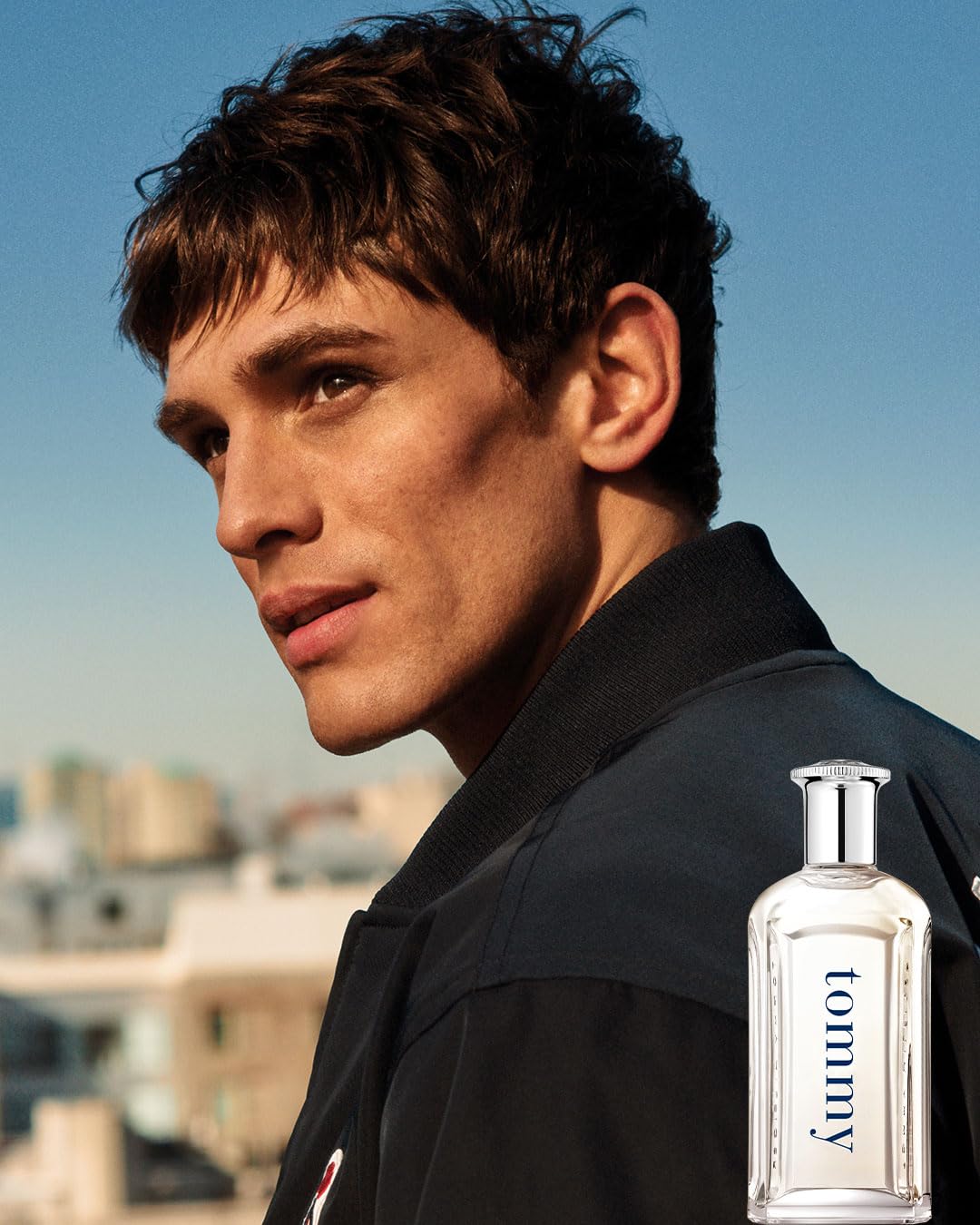 Tommy Hilfiger – Tommy Eau de Toilette 100 ml – Perfume for Men – Fougère Fragrance – Citrus and Fruity Notes – Transparent Glass Bottle