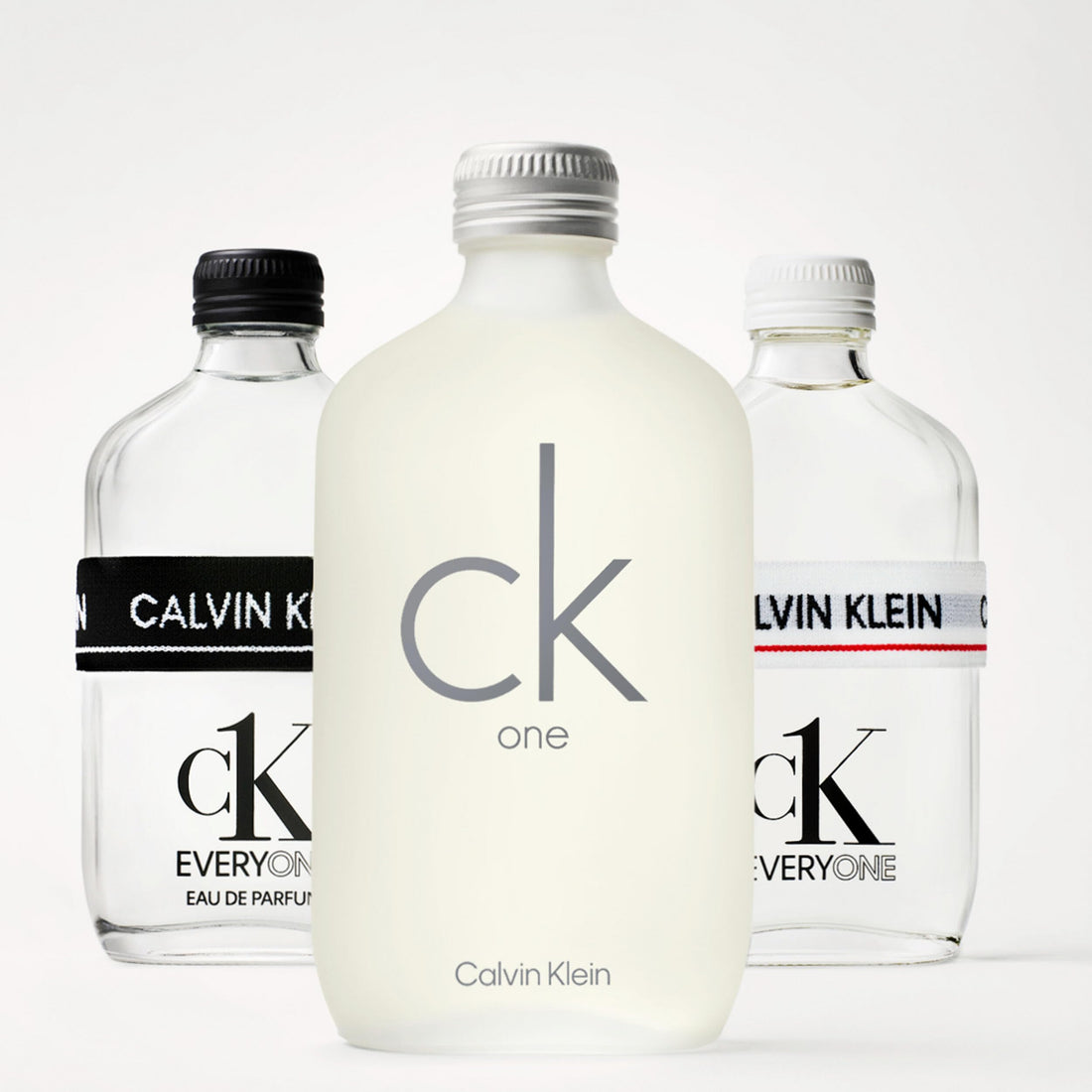 Calvin Klein CK One Eau de Toilette – Parfum unisexe agrumes – Avec des notes de thé vert, bergamote, cardamome, violette et ambre – Parfums de luxe unisexes – Parfum longue durée