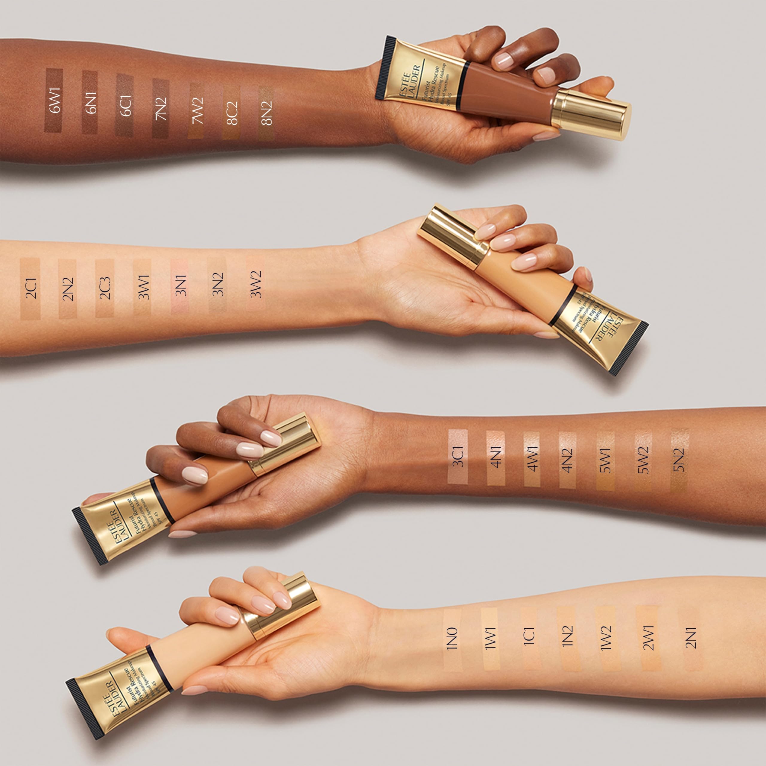 Estée Lauder Futurist Hydra Rescue Moisturising Foundation SPF 45 for a 12-Hour Glow 35ml Halalzen