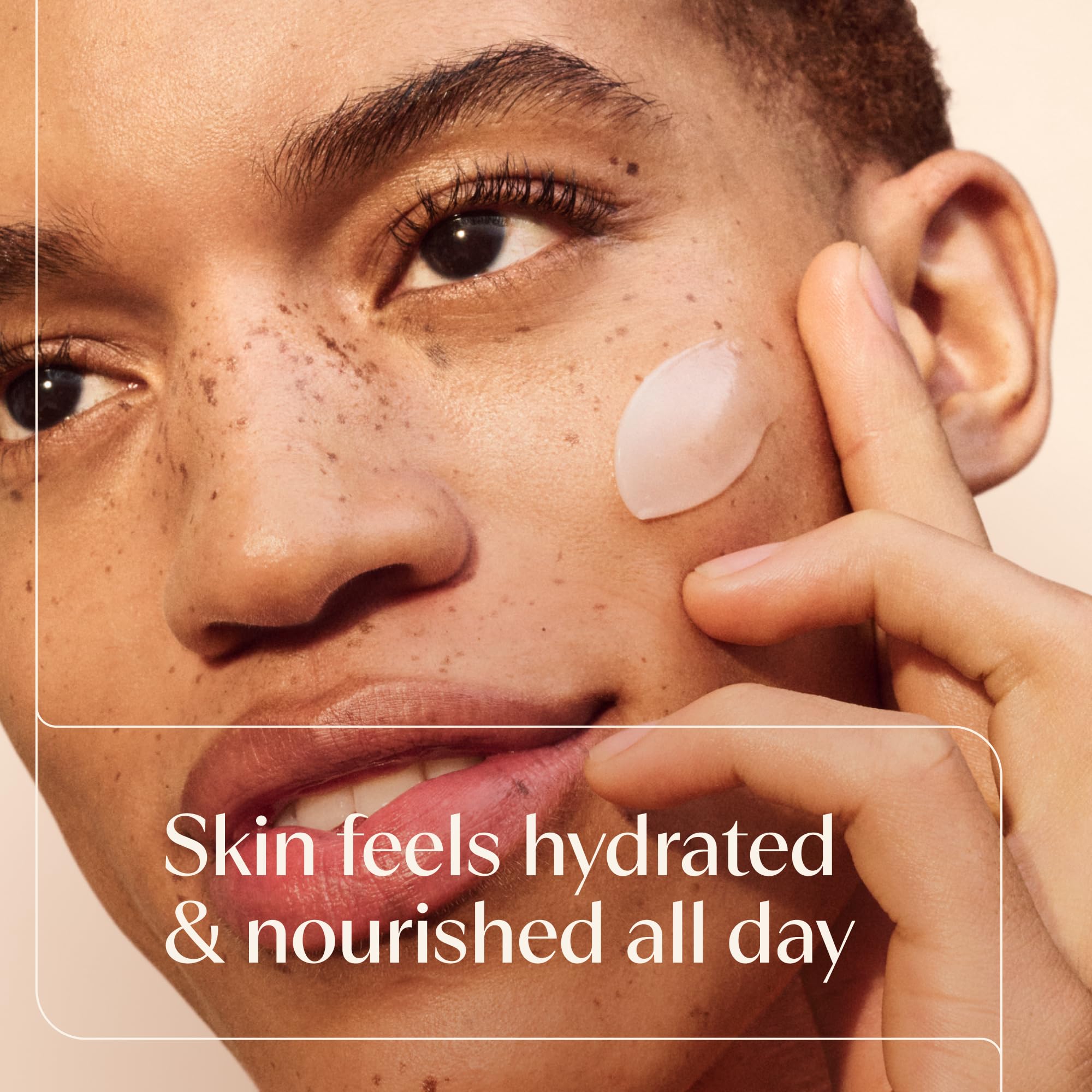 Aveeno Face Calm+Restore Oat Gel Moisturiser (1x 50ml), Face Moisturiser to Instantly Soothe and Replenish the Skin's Moisture Barrier, Intensely Nourishing Day Cream, Suitable for Sensitive Skin