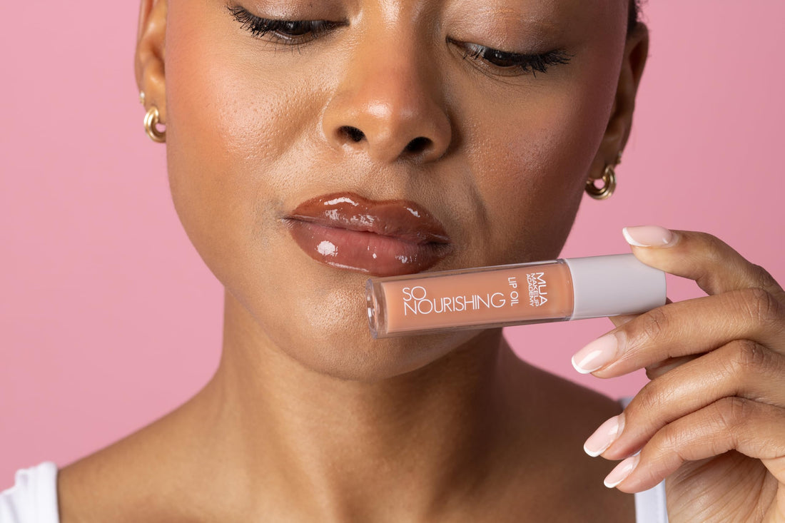 MUA Makeup Academy So Nourishing Clear Lip Oil, High Shine Finish with Vitamin E & Jojoba Oil, 3 ml - Vegan & Cruelty Free