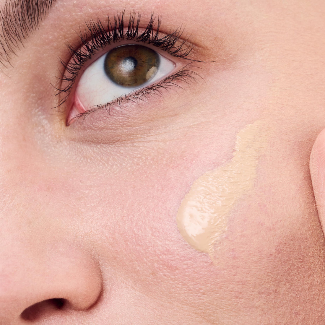 Clinique Redness Solutions Liquid Foundation Face Makeup Broad Spectrum SPF 15 With Probiotic Technology Halalzen