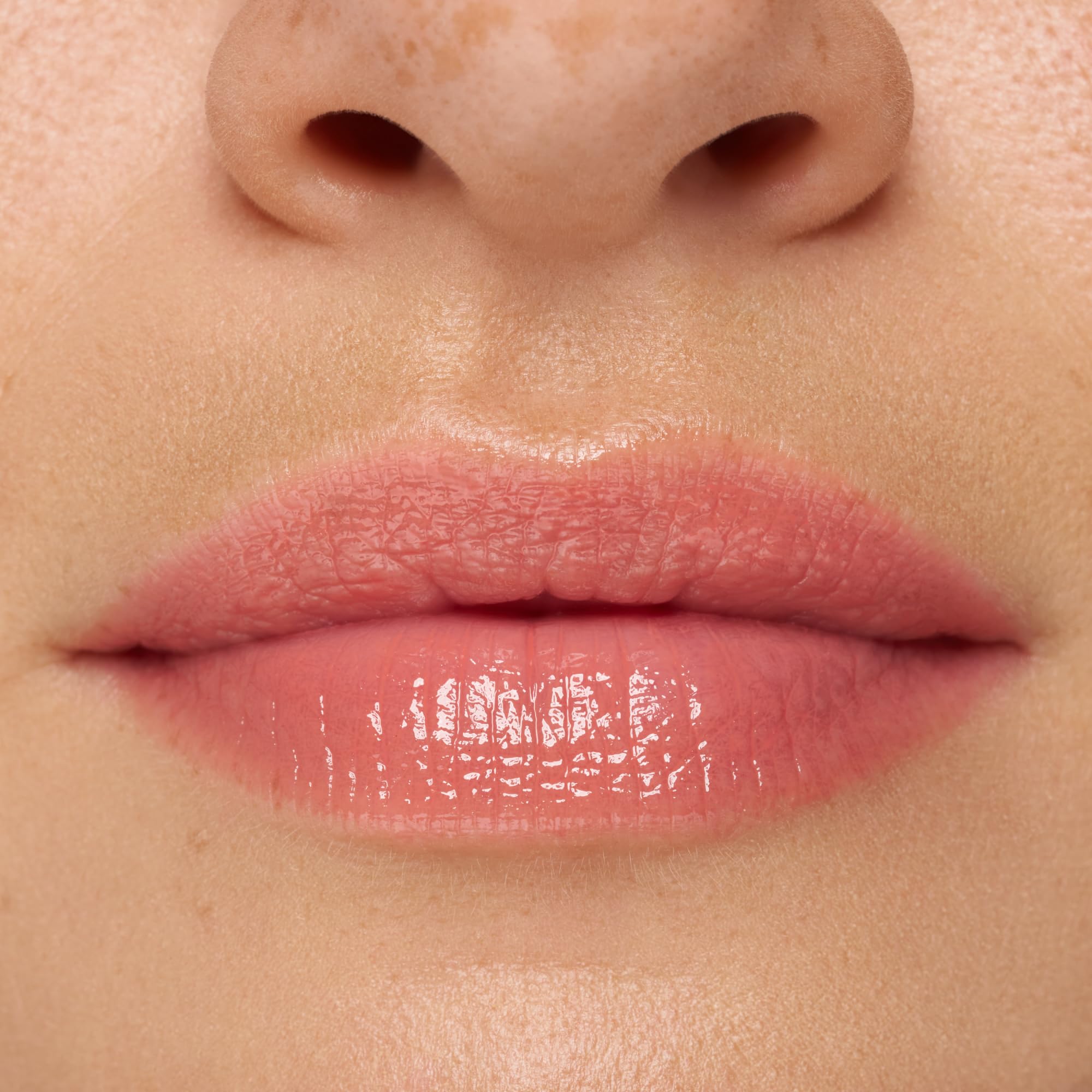essence extreme shine volume lipgloss, shiny, dewy, translucent (5ml) Halalzen