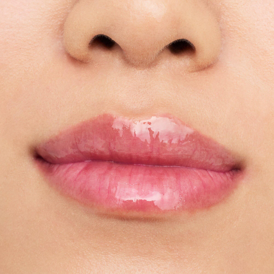 essence hydra kiss LIP OIL, moisturizing/hydrating, caring, with oils, shiny, dewy (4ml)