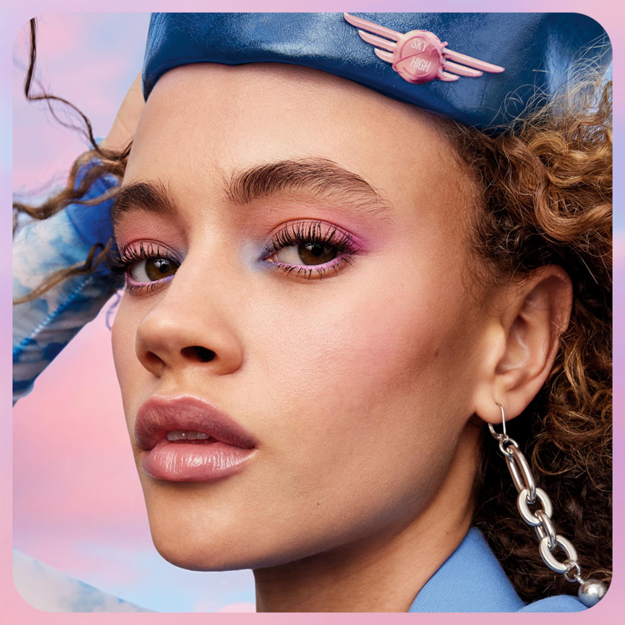 Sky High Washable Mascara with Volume, Cosmic Black, 0.24 ml Halalzen
