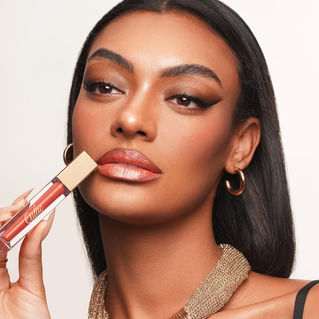 Oulac Metallic Diamond Shine Liquid Lip Gloss - Glitter Glossy for Lip & Eye, Long Lasting 24H + & Waterproof, Lightweight Lip Stain, 3D Metallic Finish, No Transfer, Vegan, 4.5ml,MD05 Loose Control Halalzen