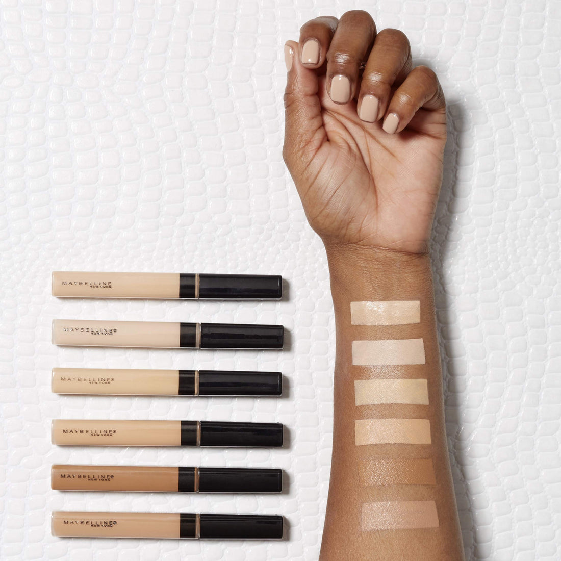 Maybelline Concealer, Fit Me! Full Coverage Concealer for Face, Oil Free, Delivers Even Complexion, Non-Comedogenic, Matte & Poreless Ultra Blendable, Shade: 15 Fair Halalzen