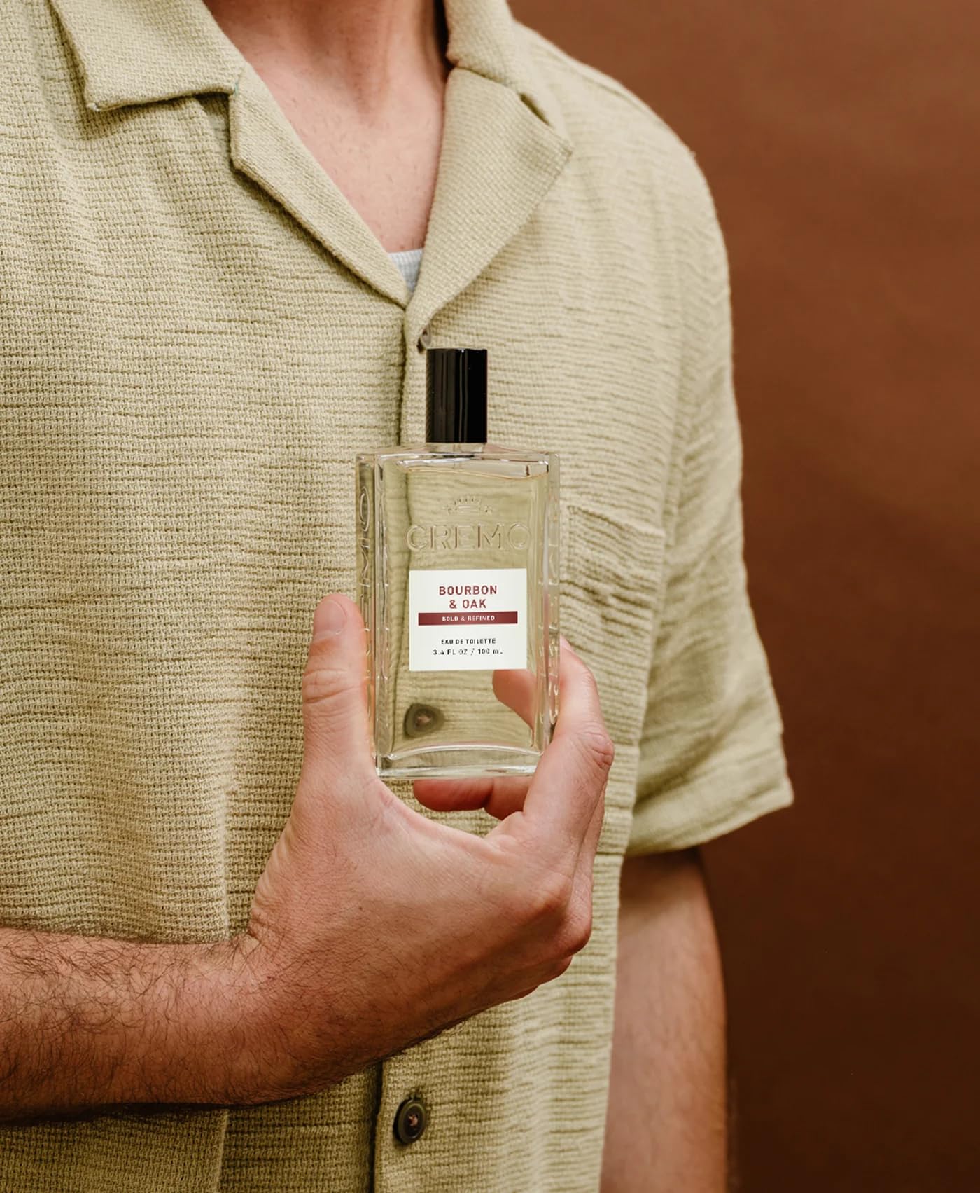 Cremo Cologne Homme - Eau de Cologne en Spray Épices et Vanille Noire pour Homme, Une Explosion d'Épices Vibrantes, de Bois Foncés et de Vanille Noire, Parfums Homme Signature Multi-Couches, 100 ml
