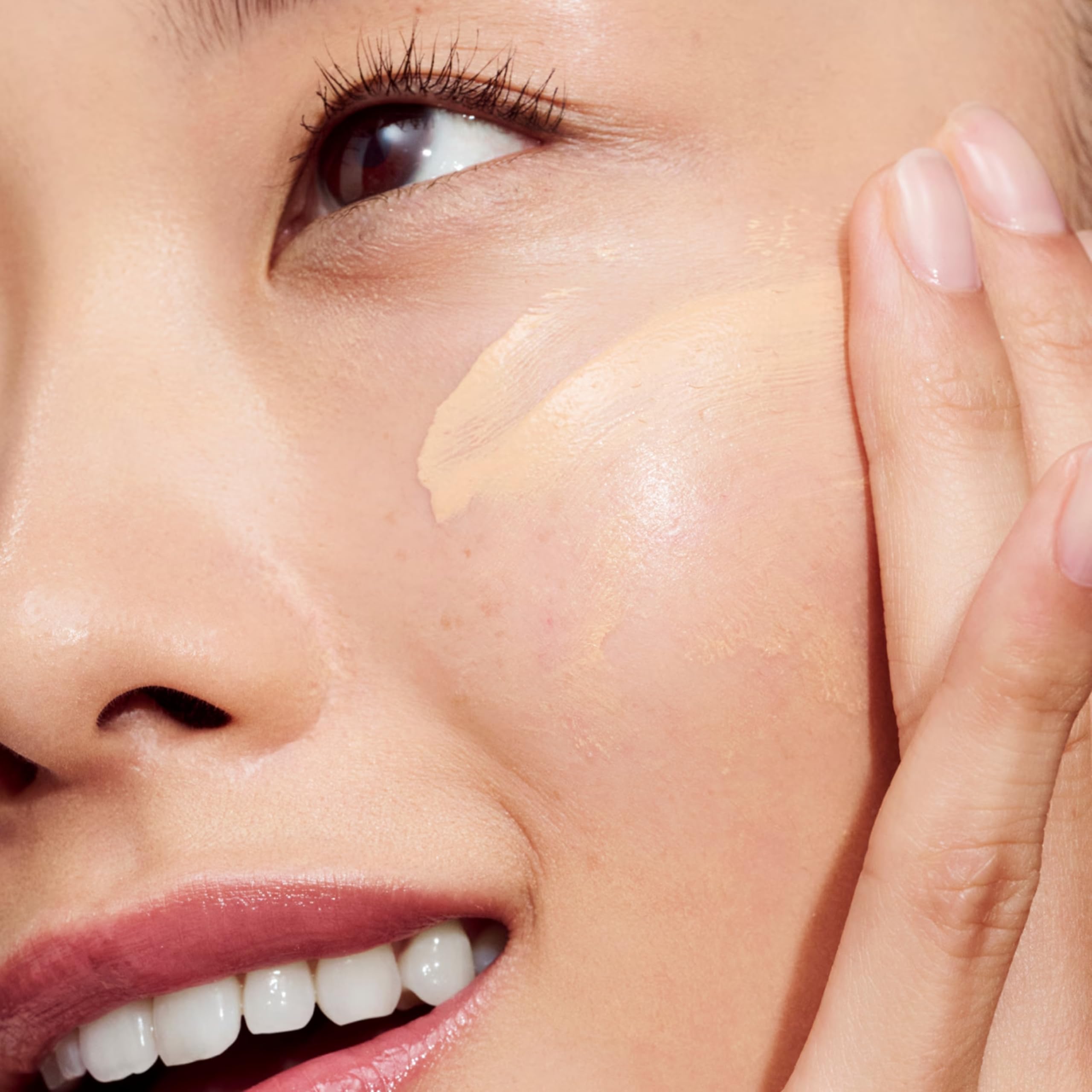 Clinique Even Better Clinical Vitamin Makeup Skin Tint Foundation SPF 50 Halalzen
