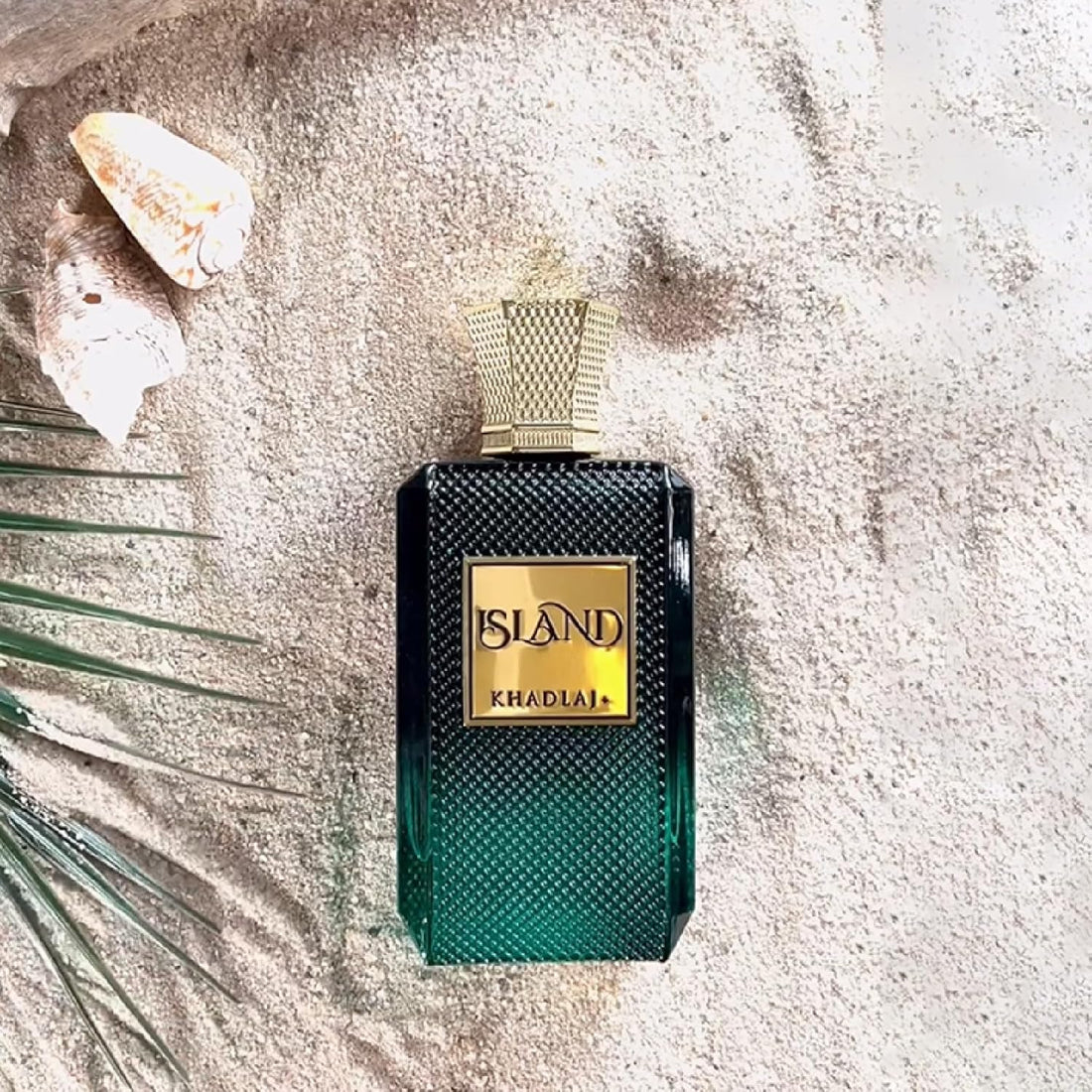 Khadlaj Island Extrait de Parfum Spray 100ml – Unisex Tropical Fragrance with Bergamot Coconut Pineapple Amber Notes Perfect scent for Men and Women