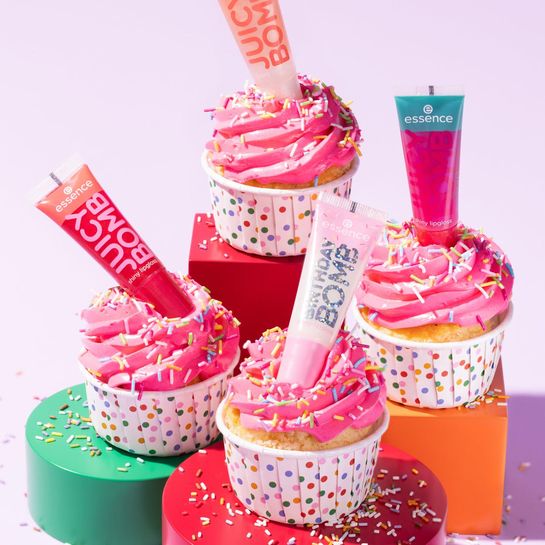 essence BIRTHDAY BOMB shiny lipgloss, natural, shiny, dewy, shimmery (10ml) Halalzen