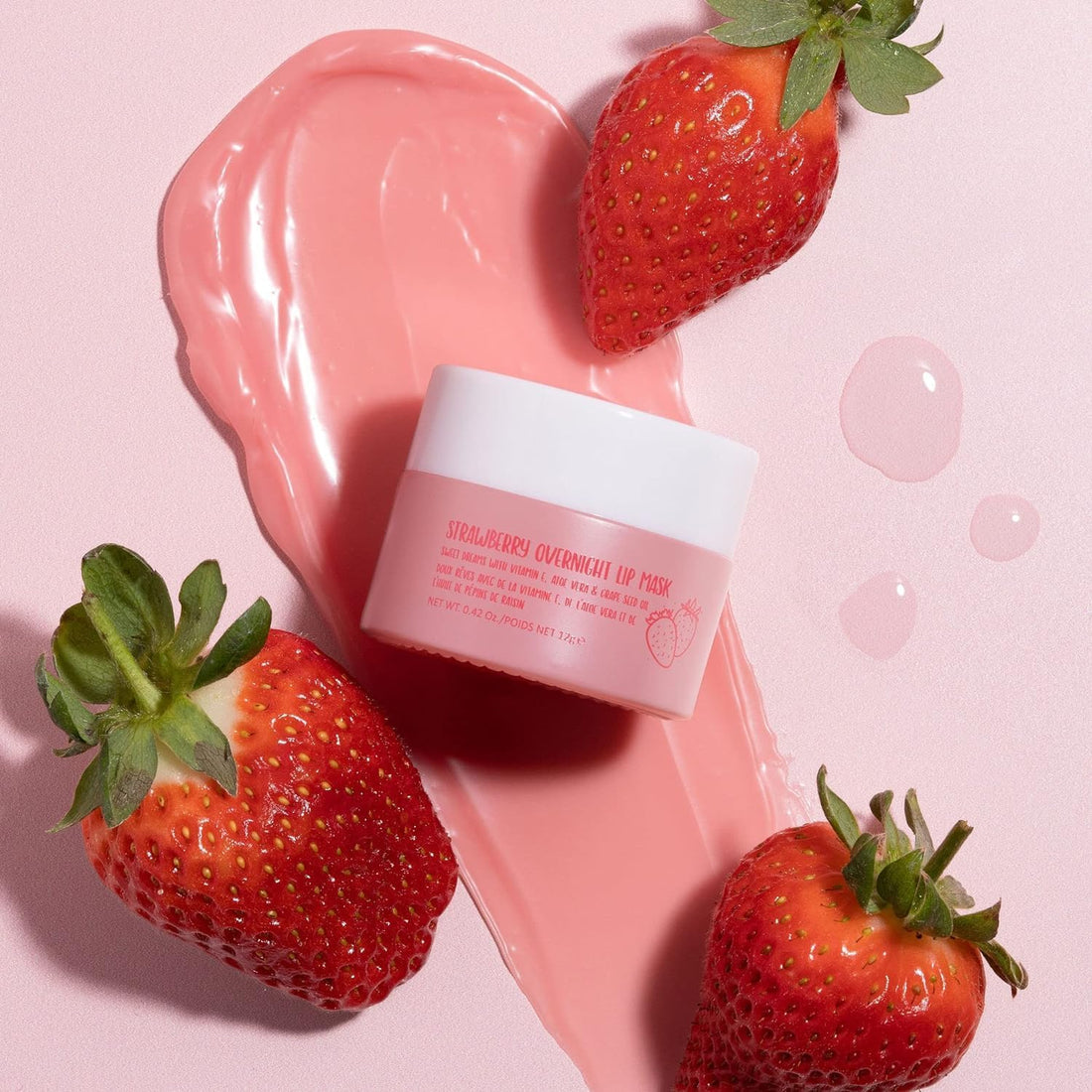 W7 Super Sweet Dreams Overnight Strawberry Lip Mask - Vitamin E, Aloe Vera and Grape Seed Oil - For Hydrated, Full Looking & Irresistible Lips - 20ml Halalzen